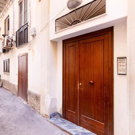 Talia - Central And Elegant Suites In The Heart Of Palermo Exterior photo