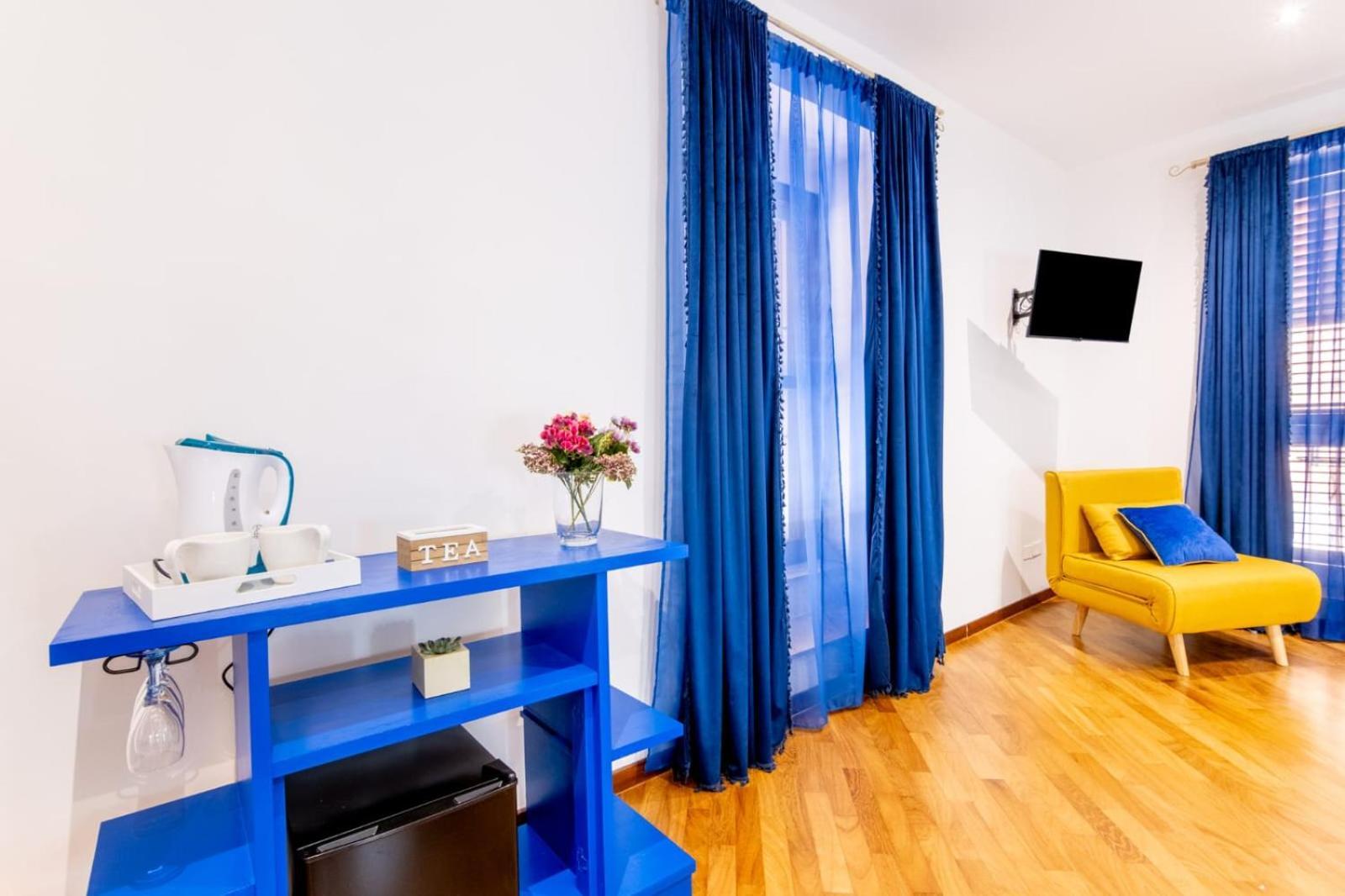 Talia - Central And Elegant Suites In The Heart Of Palermo Exterior photo