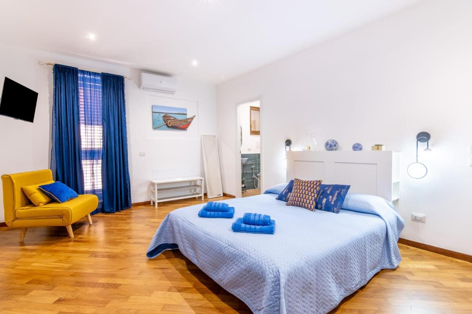 Talia - Central And Elegant Suites In The Heart Of Palermo Exterior photo