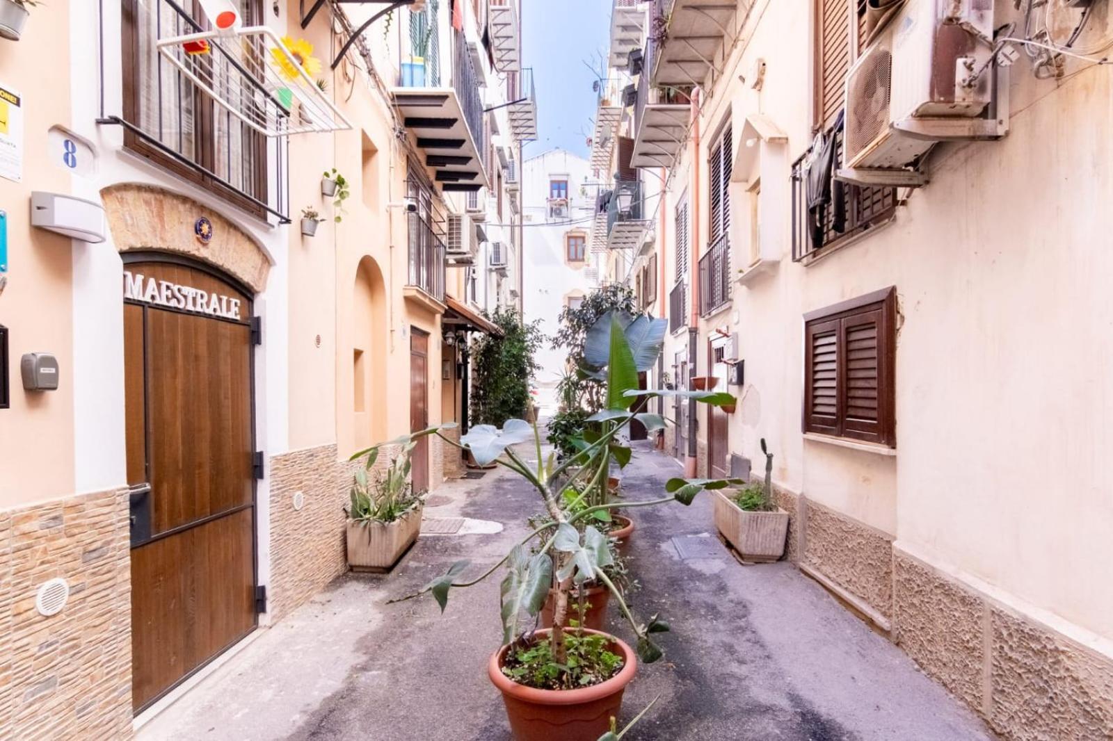 Talia - Central And Elegant Suites In The Heart Of Palermo Exterior photo